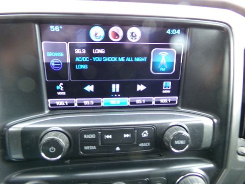 Used 2015 Chevrolet Silverado 1500 LT Z71 image 17