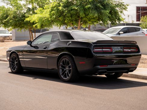 Used 2020 Dodge Challenger R/T Scat Pack image 3