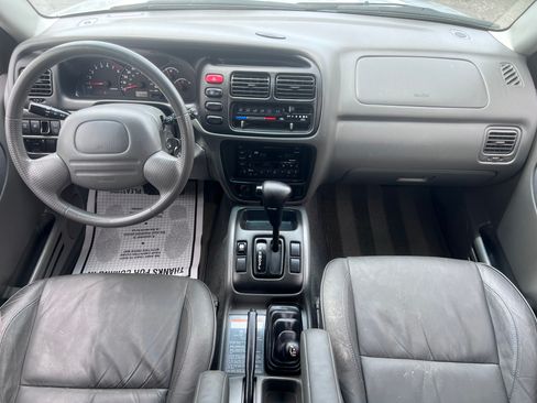 Used 2001 Suzuki Grand Vitara 4WD JLX image 3