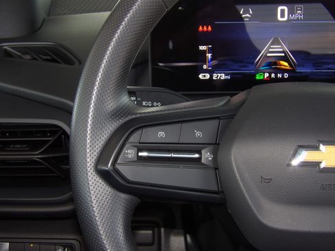 Used 2024 Chevrolet Silverado EV W/T image 26