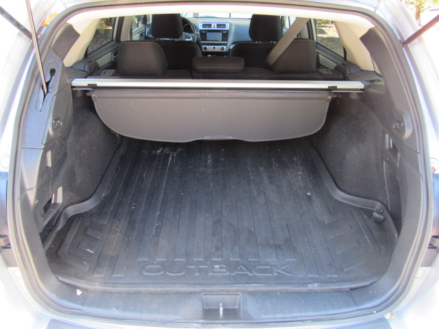 Used 2015 Subaru Outback 2.5i Premium AWD/4WD image 17