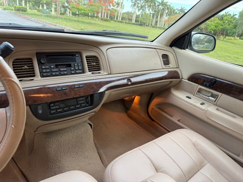 Used 2007 Mercury Grand Marquis LS RWD image 69