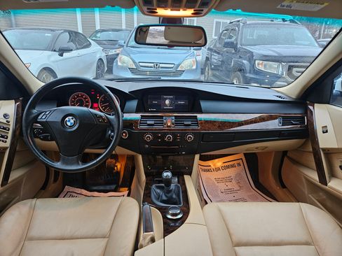 Used 2007 BMW 530xi image 57