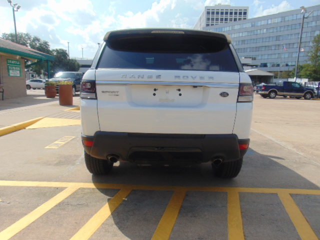 Used 2015 Land Rover Range Rover Sport HSE AWD/4WD image 5