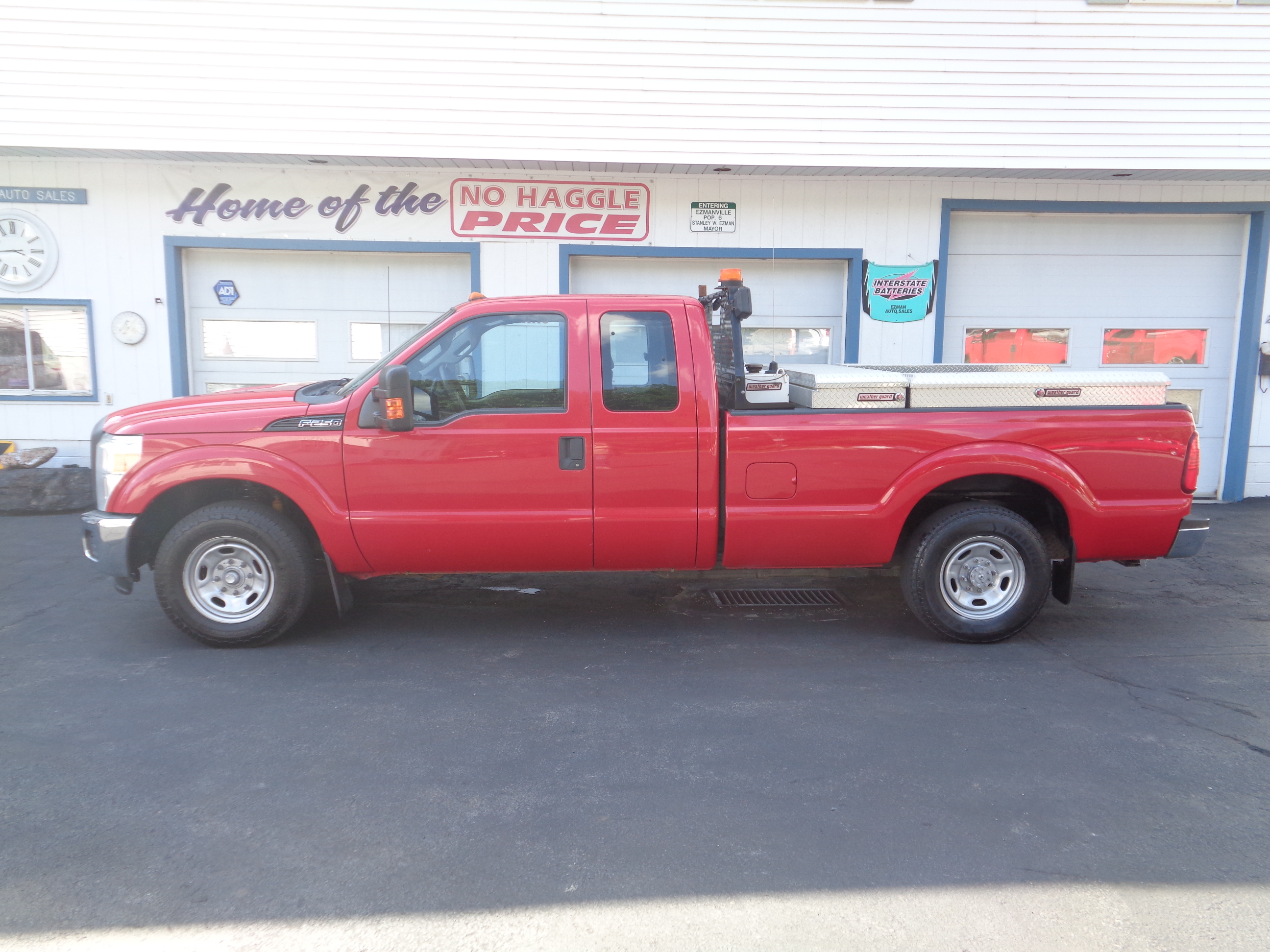 Used 2015 Ford F250 2WD SuperCab Super Duty image 3
