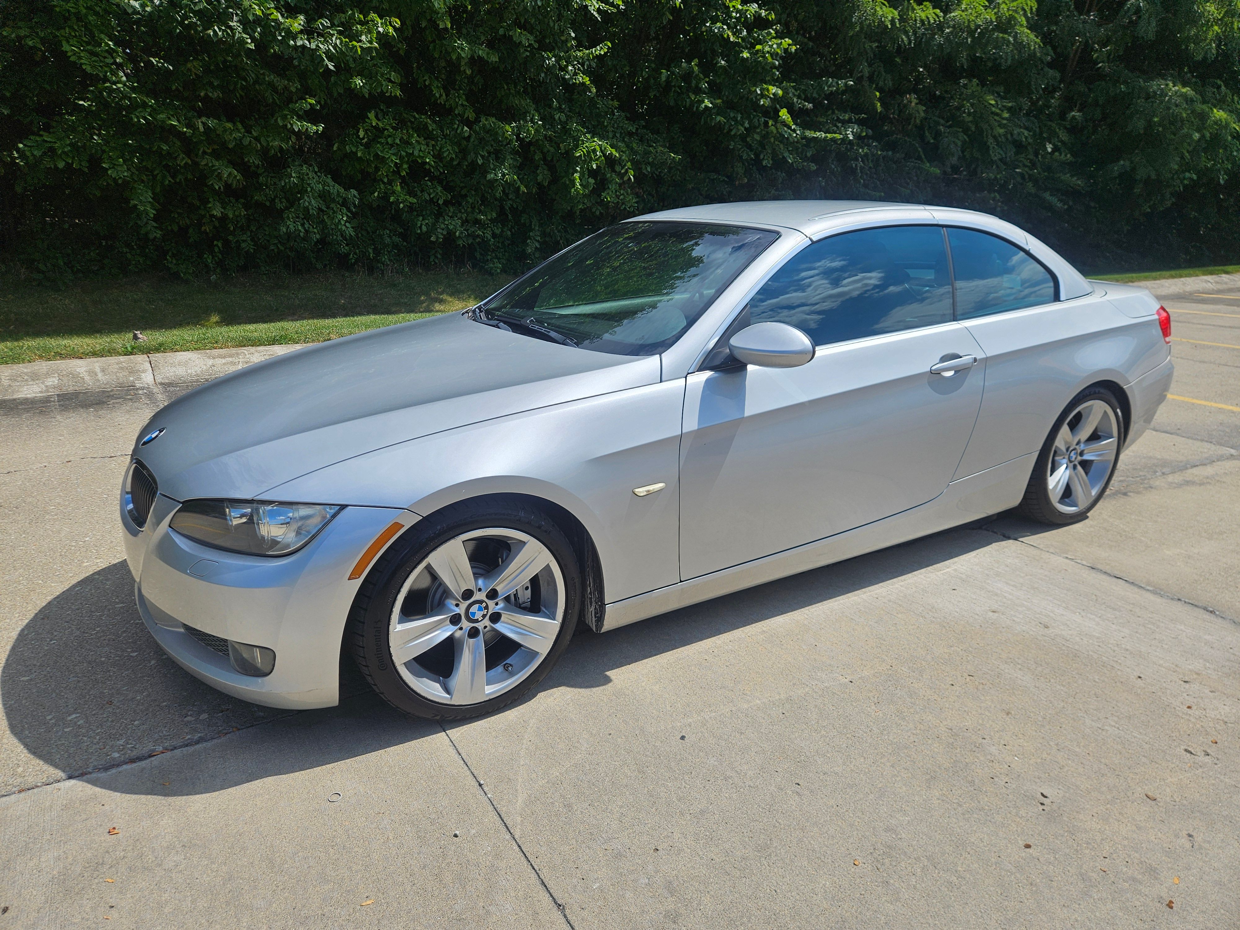 Used 2009 BMW 335i Convertible RWD image 6