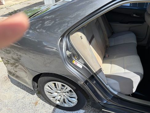 Used 2013 Toyota Camry SE Sedan FWD image 10