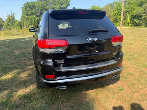 Used 2018 Jeep Grand Cherokee 4WD Summit image 30