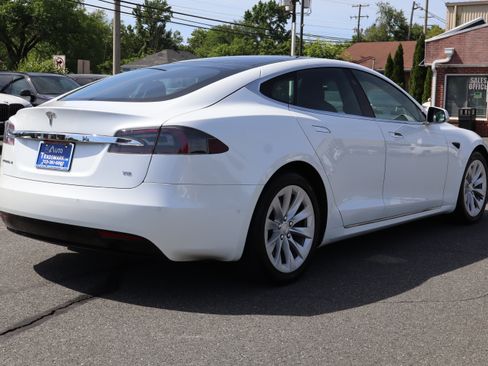 Used 2017 Tesla Model S 75 RWD image 9