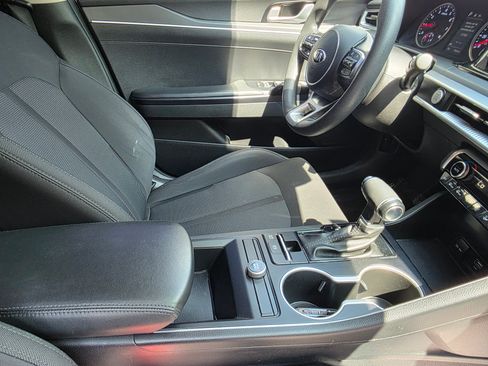 Used 2021 Kia K5 LXS image 13