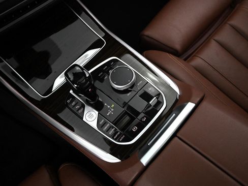 Used 2020 BMW X7 xDrive40i image 23