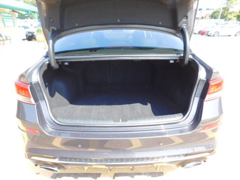 Used 2019 Kia Optima S FWD image 7