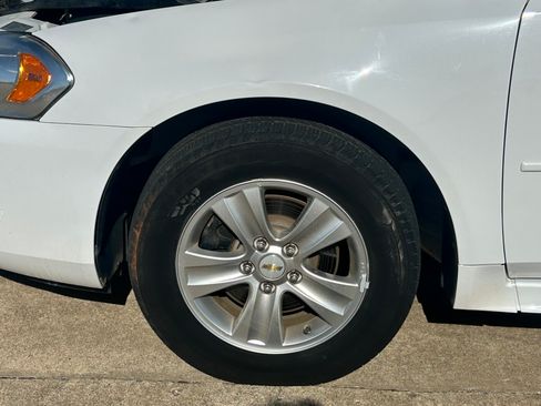 Used 2013 Chevrolet Impala LS image 19