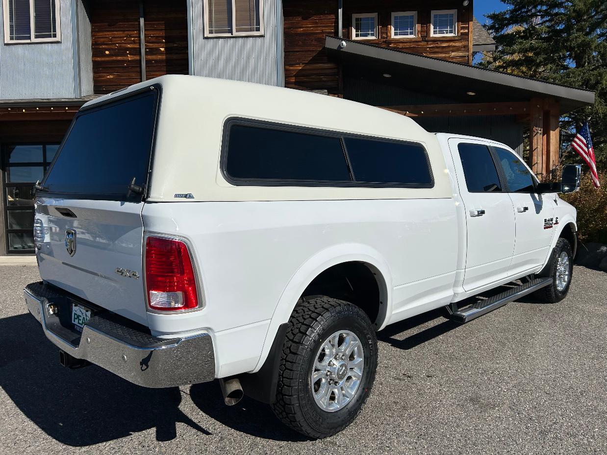 Used 2018 RAM 2500 4x4 Crew Cab Laramie image 5