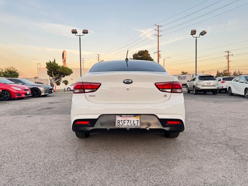 Used 2018 Kia Rio S image 6