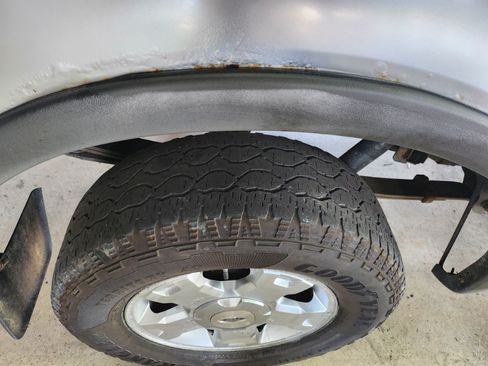 Used 2010 Ford F150 4x4 Regular Cab image 14