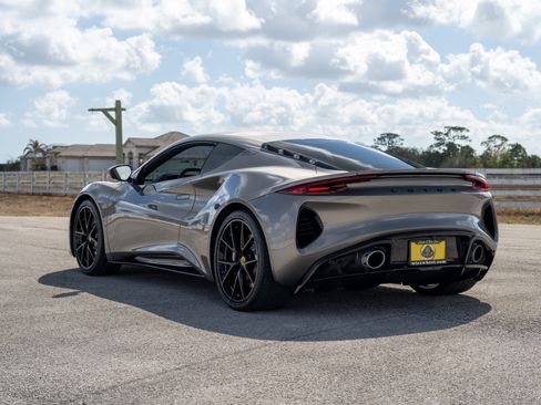Used 2024 Lotus Emira First Edition image 9