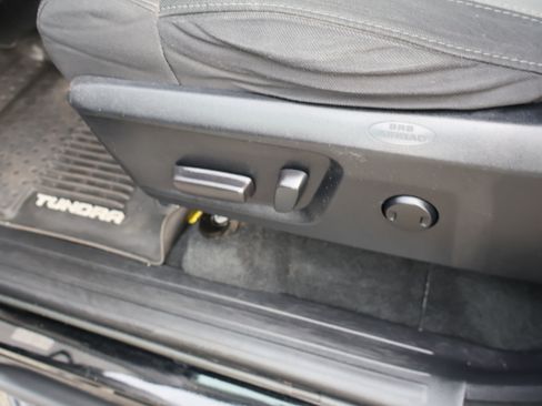 Used 2020 Toyota Tundra SR5 image 20