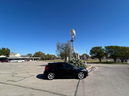 Used 2013 Ford Focus ST image 7