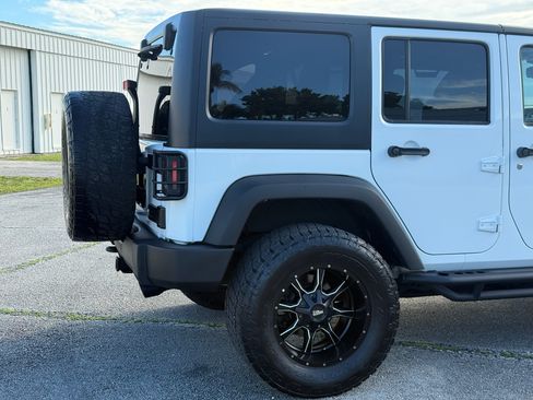Used 2013 Jeep Wrangler Unlimited Sport image 39