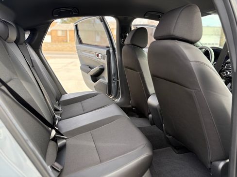 Used 2025 Honda Civic Sport image 12