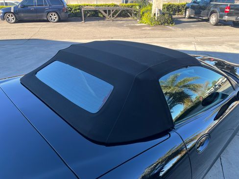 Used 2003 Chevrolet Corvette image 11