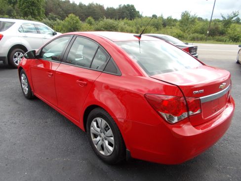 Used 2014 Chevrolet Cruze LS FWD image 7