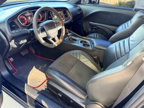 Used 2021 Dodge Challenger SRT Hellcat Redeye image 3