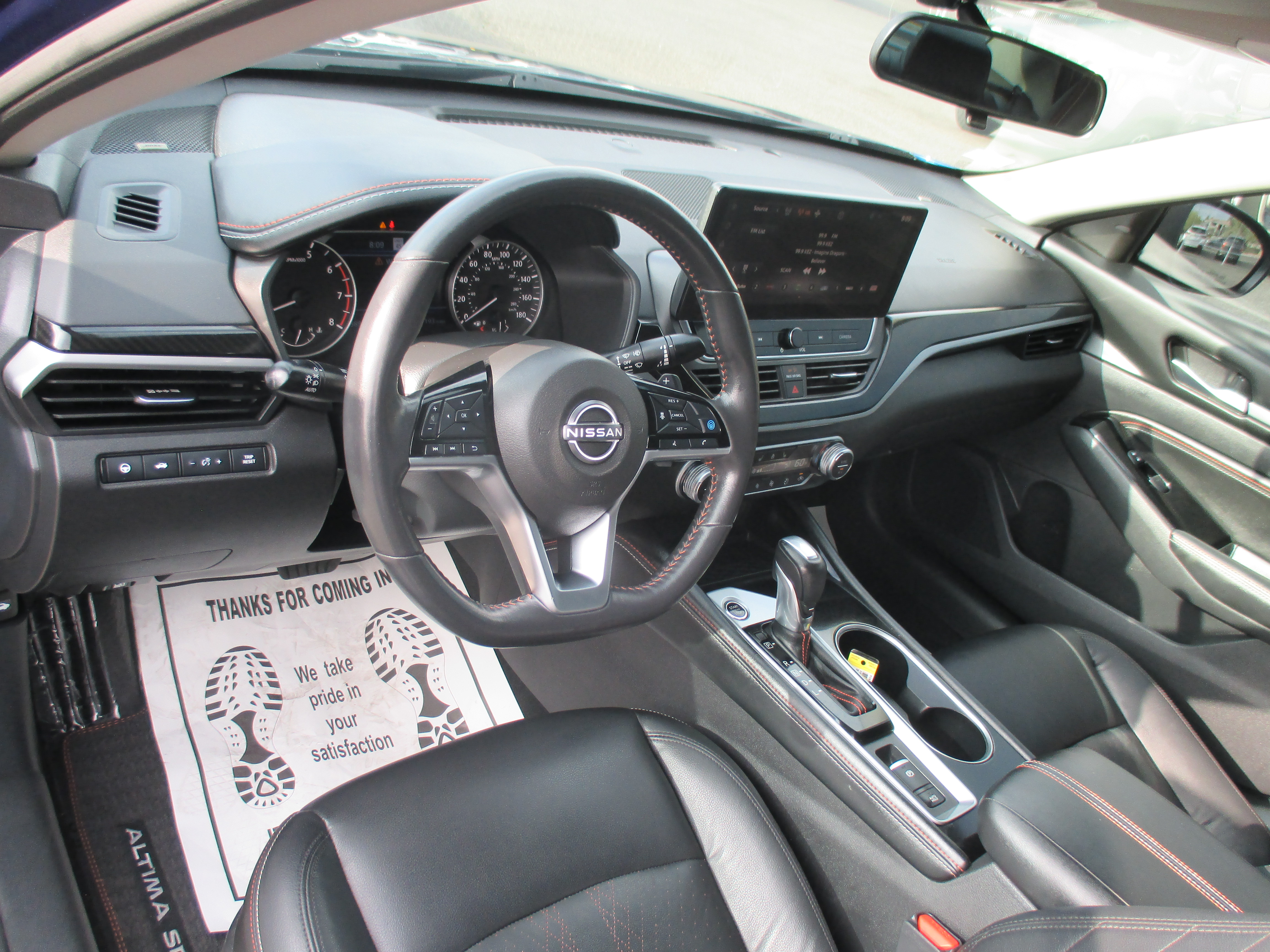 Used 2023 Nissan Altima 2.0 SR FWD image 5
