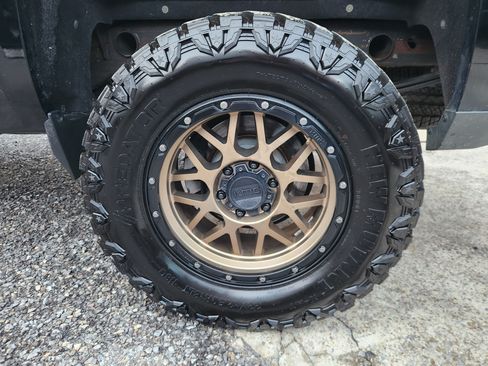 Used 2015 Chevrolet Silverado 1500 LT Z71 image 16