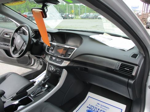 Used 2013 Honda Accord EX-L V6 Sedan image 30