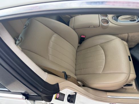 Used 2008 Mercedes-Benz CLS 550 image 19