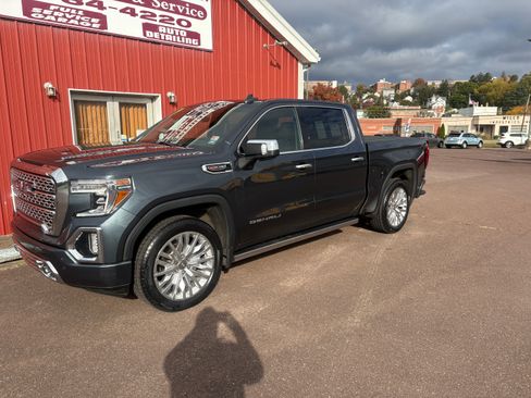 Used 2019 GMC Sierra 1500 Denali Ultimate image 2