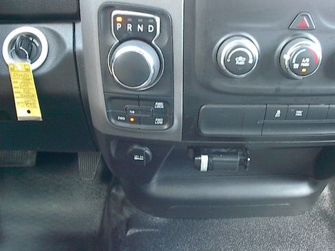 Used 2022 RAM 1500 Tradesman AWD/4WD image 17