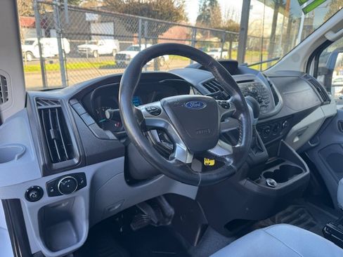 Used 2017 Ford Transit 350 image 9