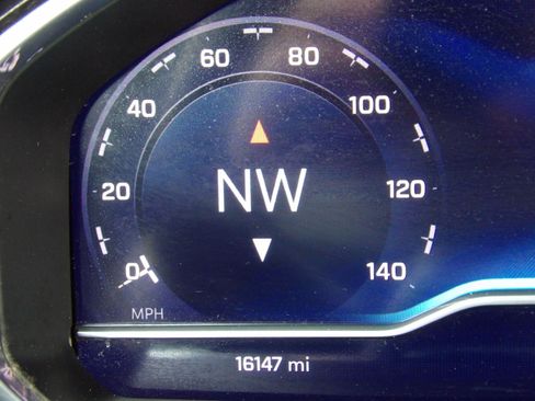 Used 2024 Chevrolet Silverado 2500 LT image 30