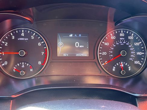 Used 2016 Kia Optima LX image 8