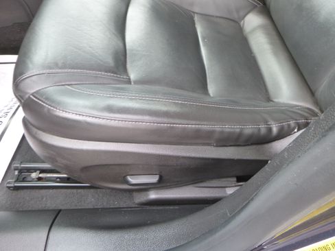 Used 2014 Chevrolet Cruze LTZ image 15