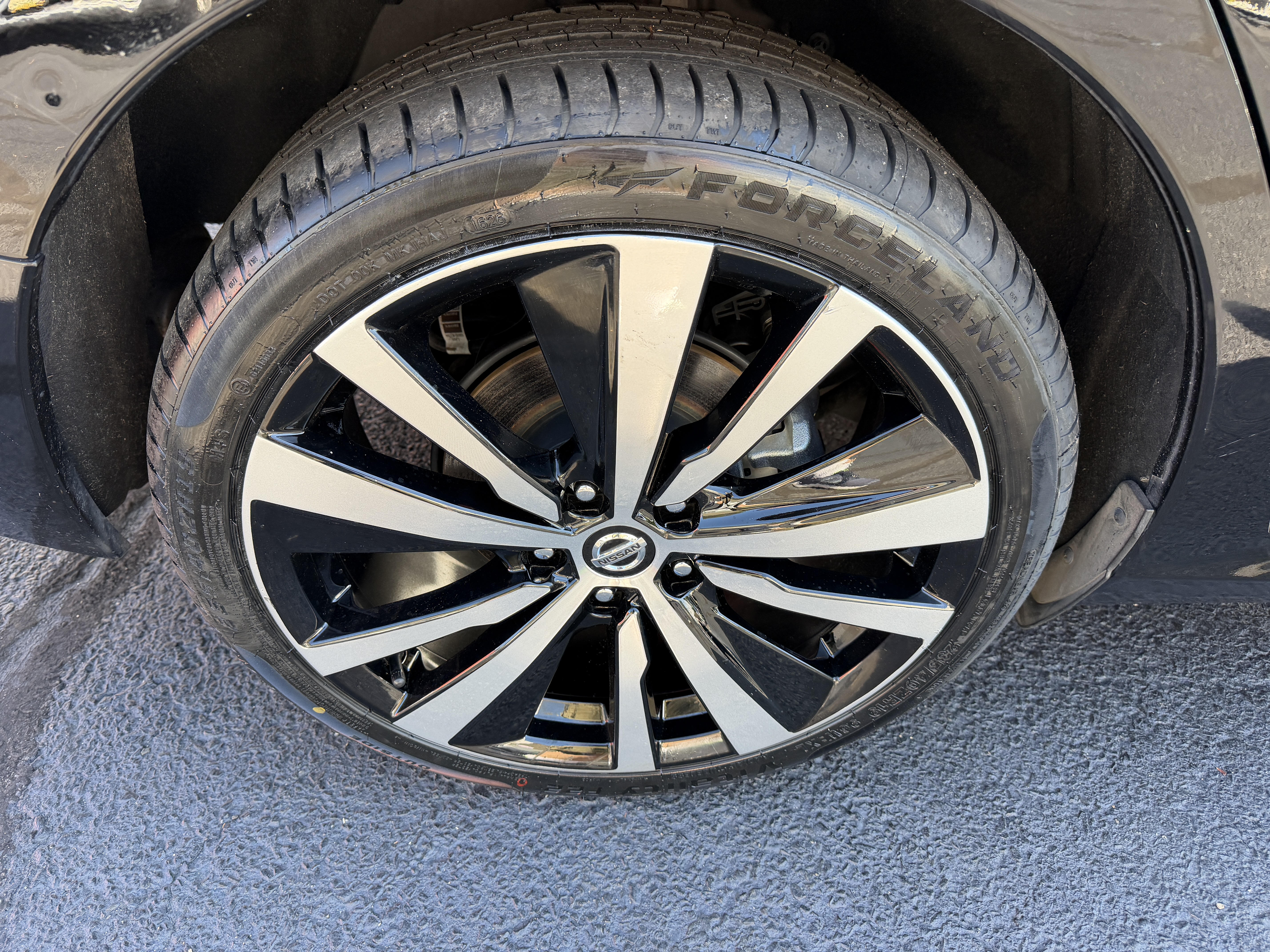 Used 2021 Nissan Altima 2.5 Platinum AWD image 29