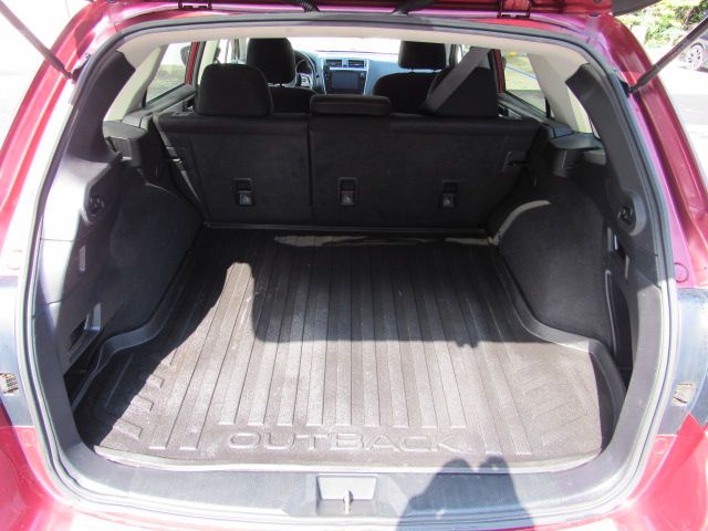 Used 2019 Subaru Outback 2.5i Premium AWD/4WD image 14