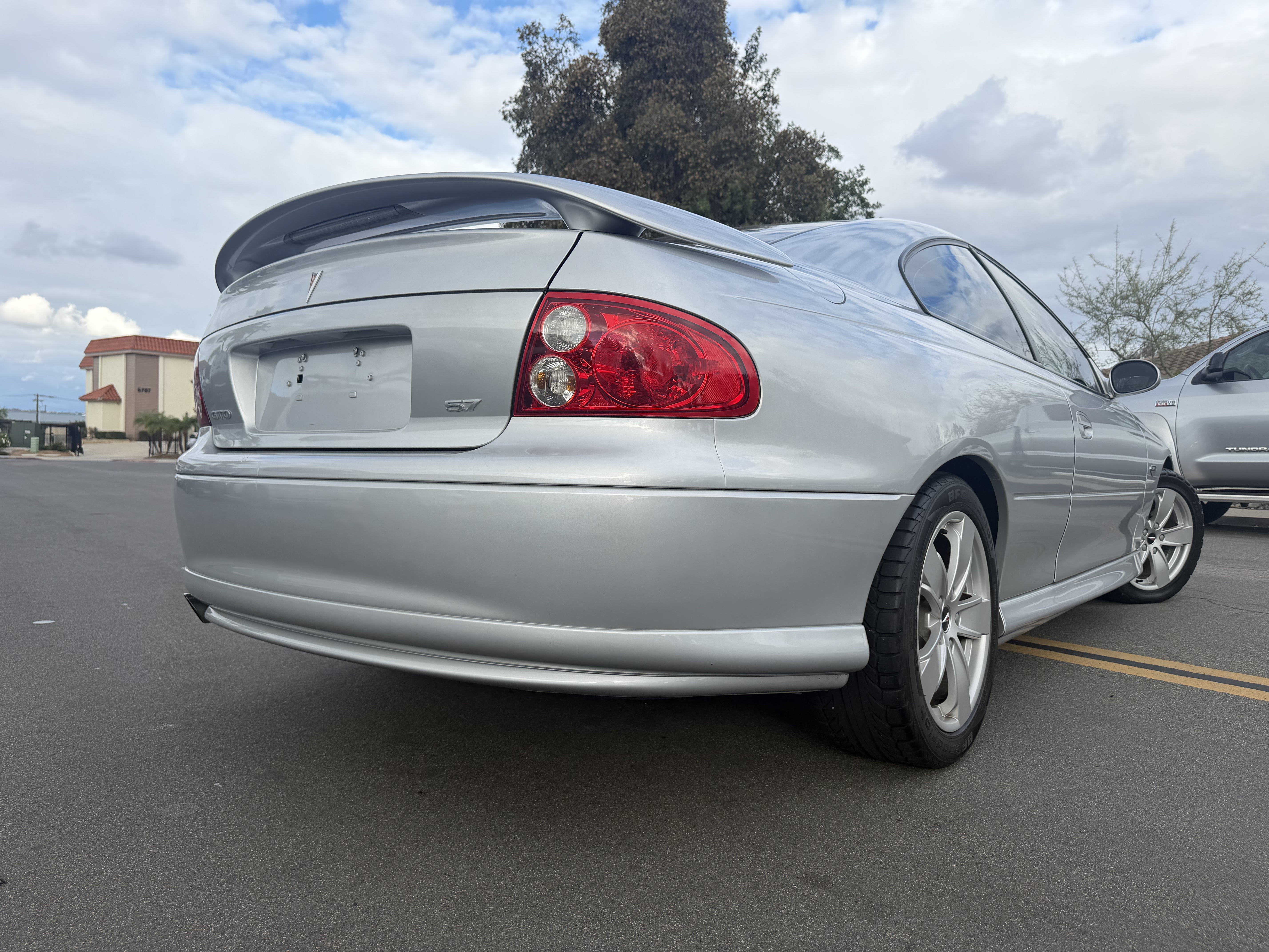 Used 2004 Pontiac GTO UNAVAIL RWD image 14