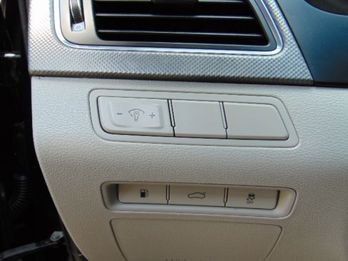 Used 2016 Hyundai Sonata SE image 12