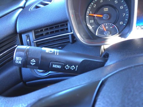 Used 2016 Chevrolet Malibu LT image 27