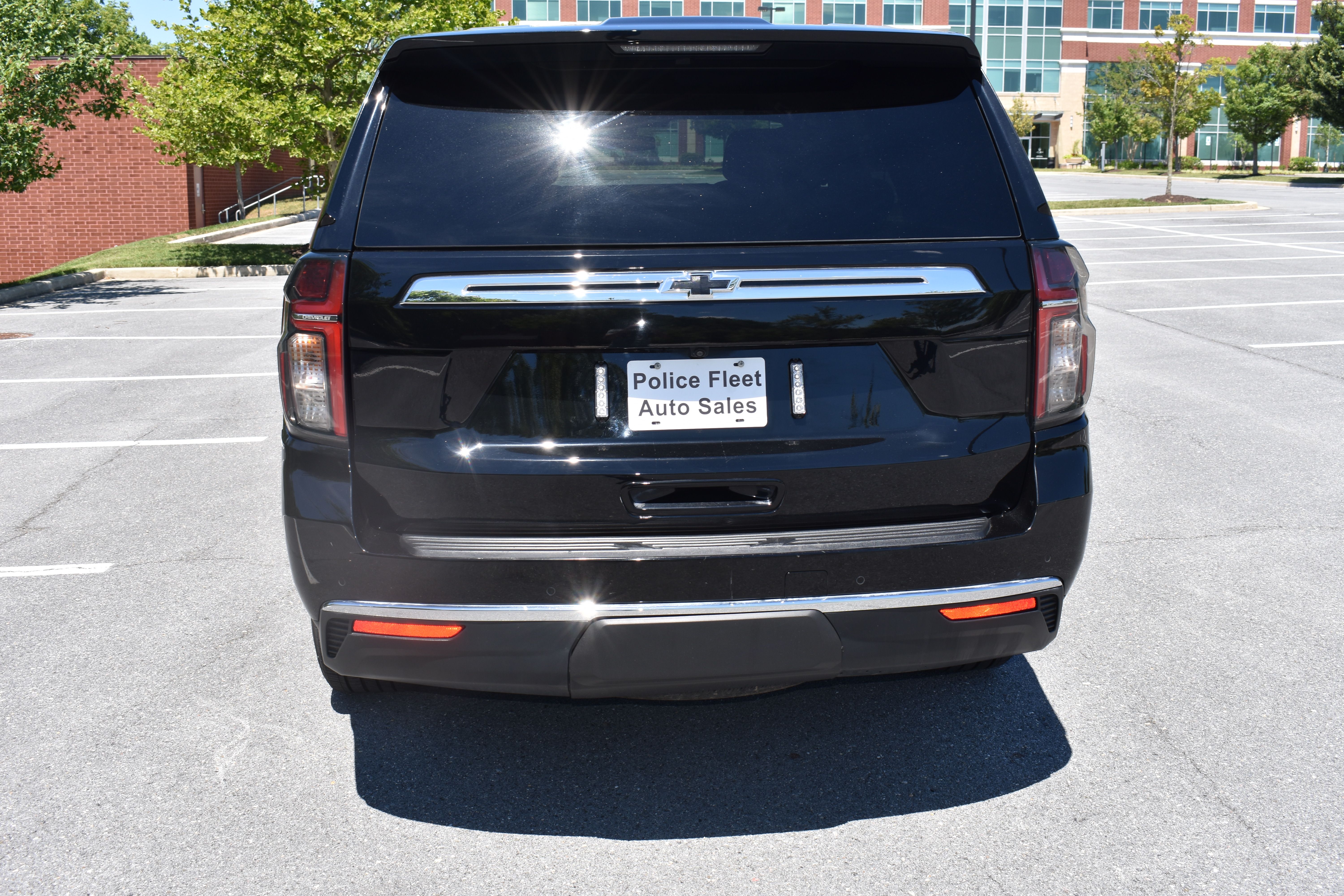 Used 2023 Chevrolet Tahoe 4WD image 8