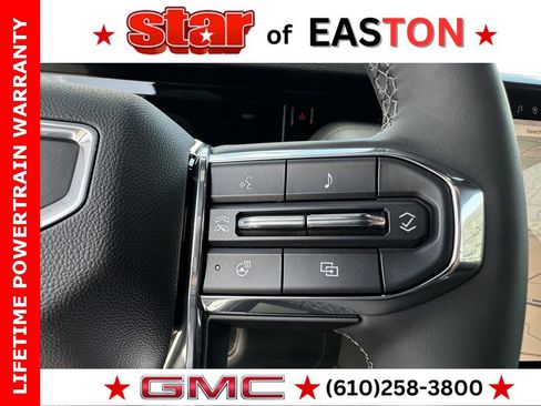 New 2025 GMC Yukon XL Denali image 26