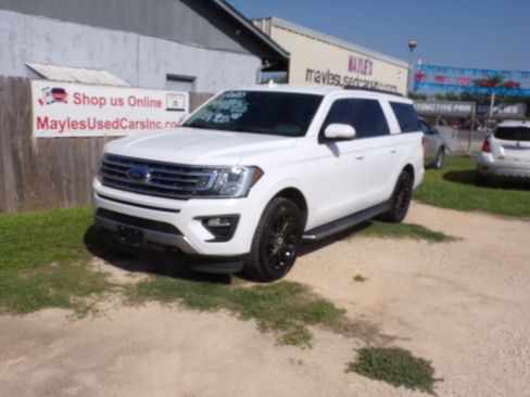 Used 2019 Ford Expedition Max 4WD XLT image 1