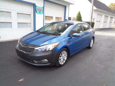 Used 2015 Kia Forte EX image 1