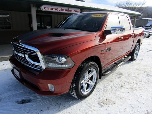 Used 2017 RAM 1500 Sport image 8
