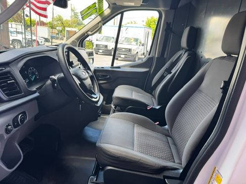 Used 2020 Ford Transit 250 Medium Roof RWD image 7