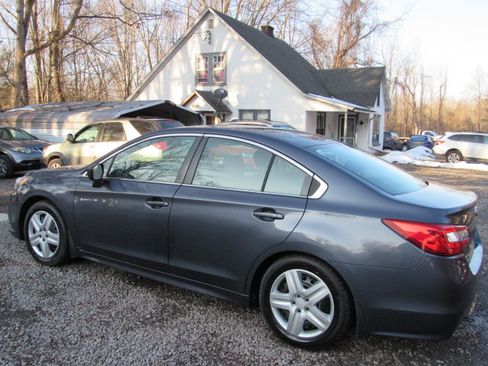 Used 2016 Subaru Legacy 2.5i image 6